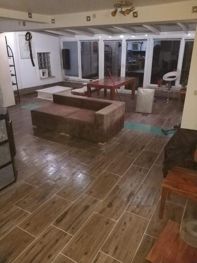 Wohlfuehloase - Zimmer, Appartment - Im Herzen Starnbergs エクステリア 写真