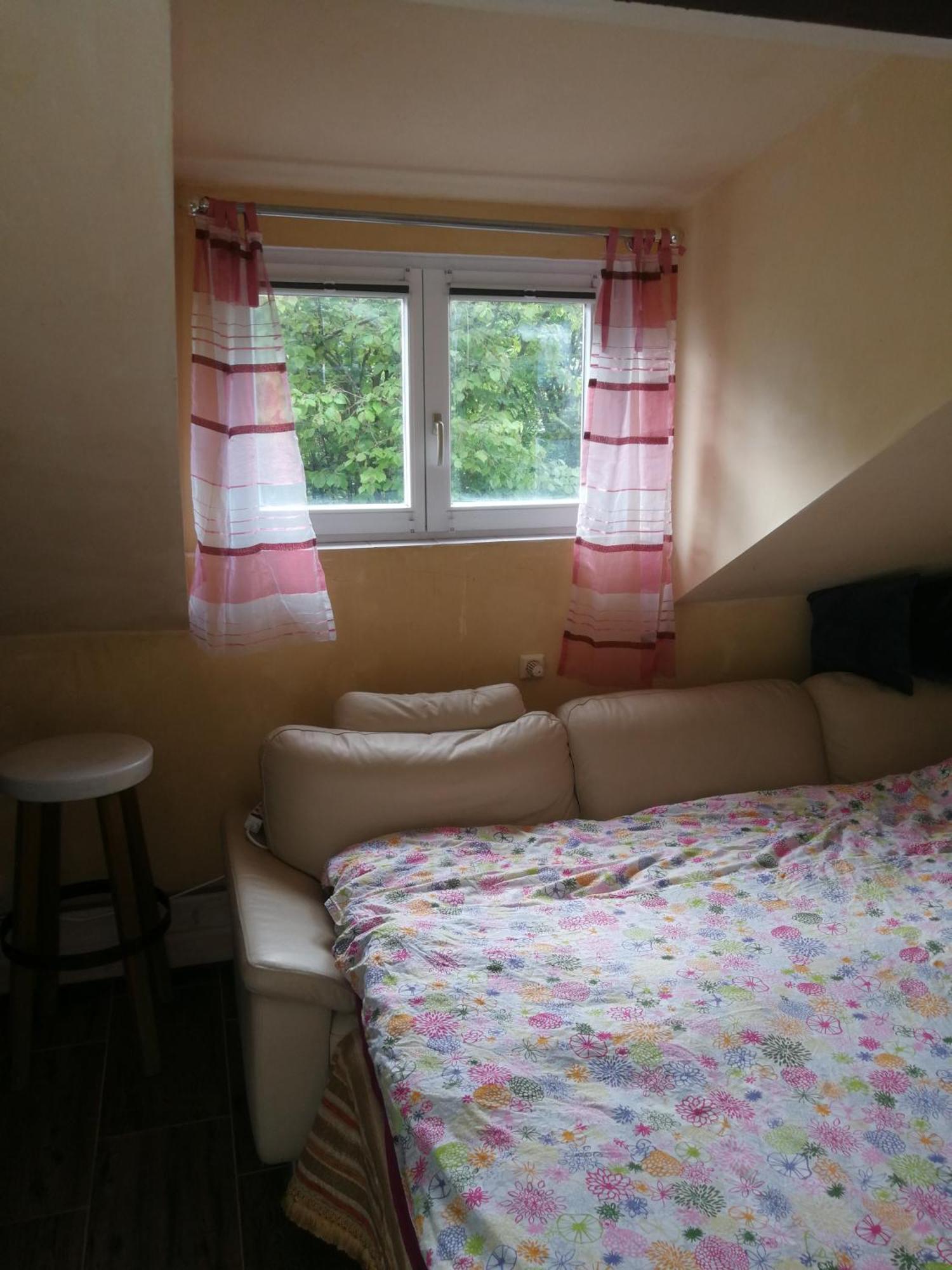 Wohlfuehloase - Zimmer, Appartment - Im Herzen Starnbergs 部屋 写真