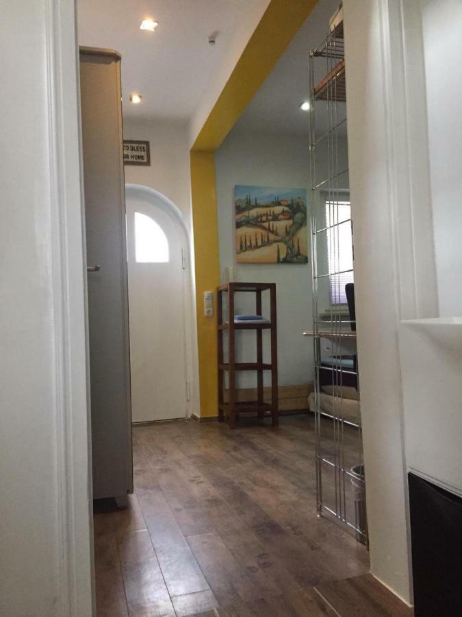 Wohlfuehloase - Zimmer, Appartment - Im Herzen Starnbergs エクステリア 写真
